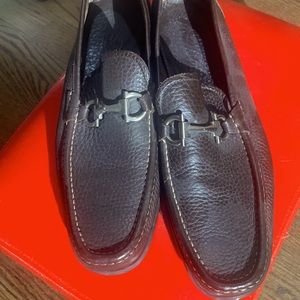 Salvadore Ferragamo pebble grain leather 10-1/2 D.